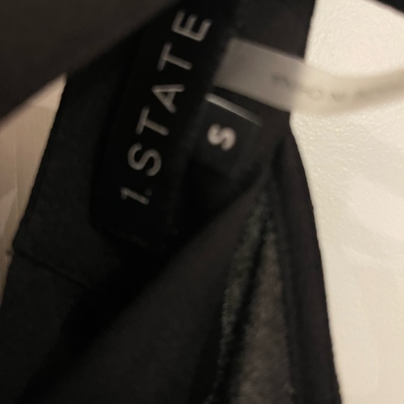 1 State Cold Shoulder Top - Picture 2 of 4